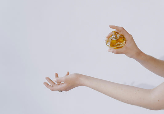 Is Alcohol Or Oil Better For Perfume? - aromapassions